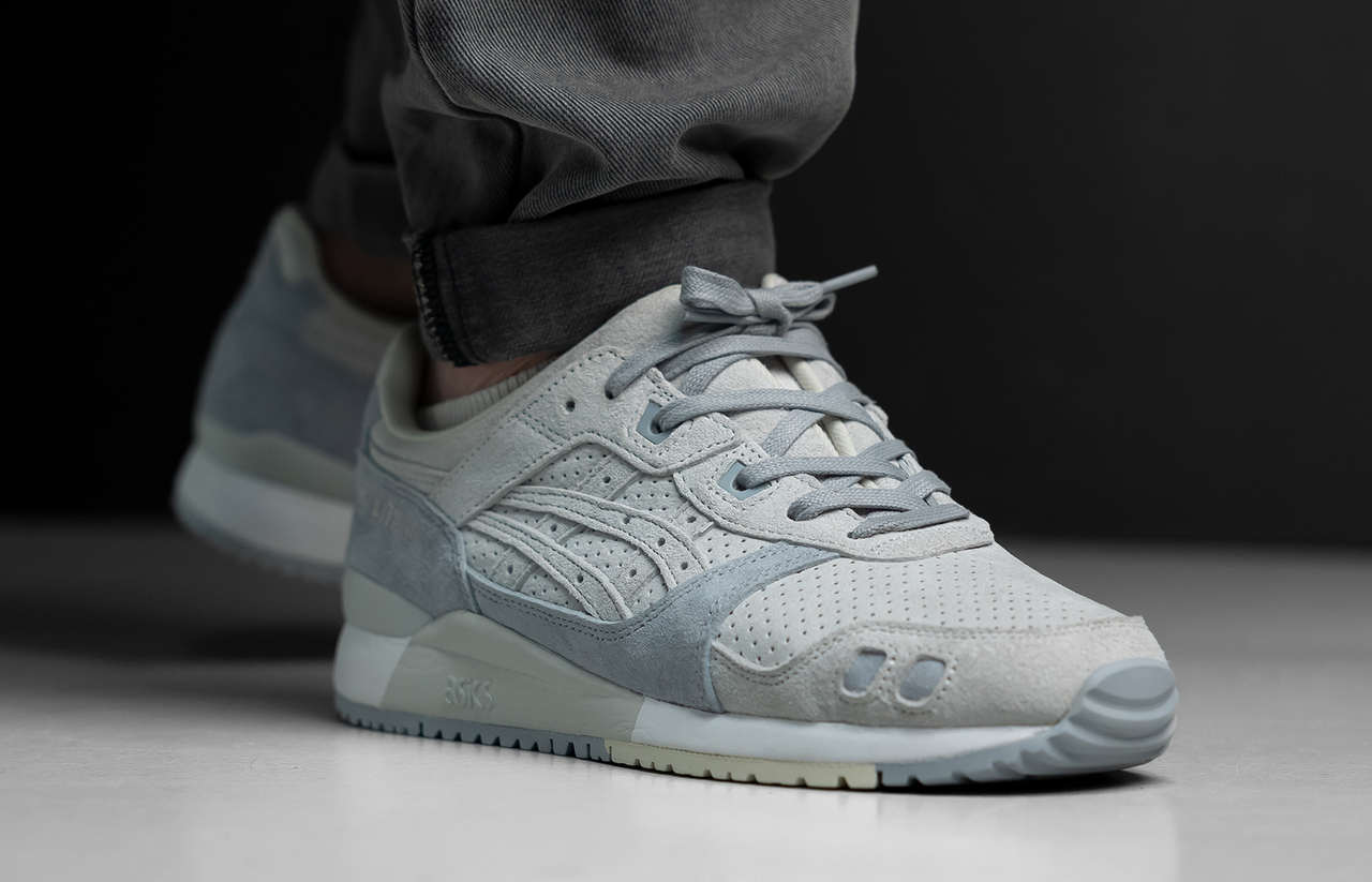 asics gel lyte iii glacier grey cream