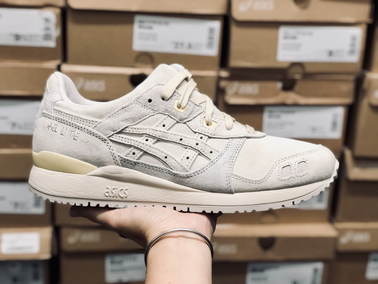 ASICS GEL LYTE III OG VANILLA SMOKE GREY