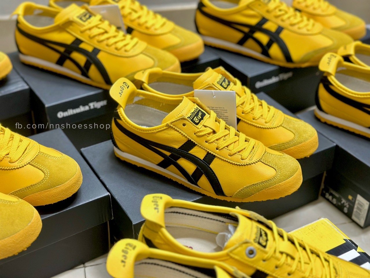 ONITSUKA MEXICO 66 YELLOW BLACK ONITSUKA MEXICO 66 YELLOW BLACK