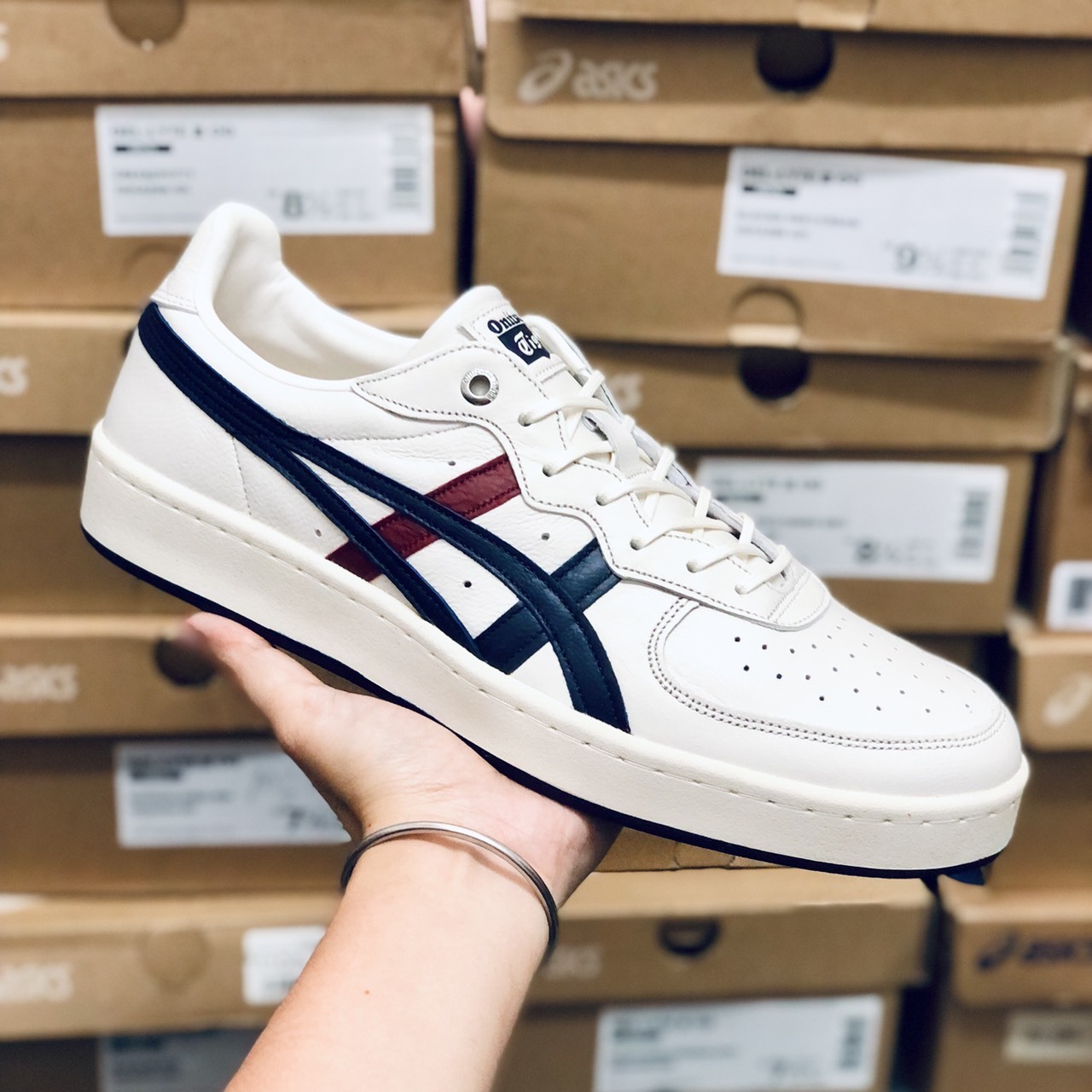 ONITSUKA TIGER GSM SD CREAM PEACOAT ONITSUKA TIGER GSM SD CREAM PEACOAT