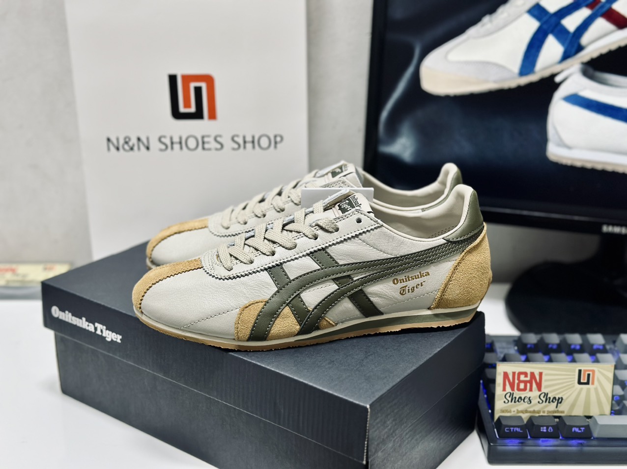 ONITSUKA TIGER RUNSPARK PUTTY SMOG GREEN ONITSUKA TIGER RUNSPARK PUTTY SMOG GREEN