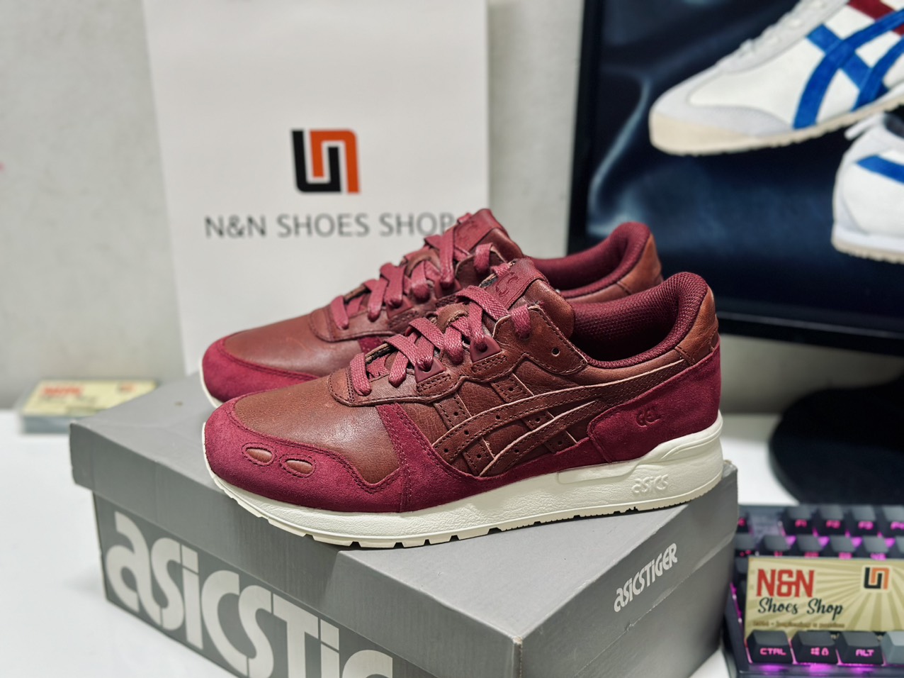 ASICS GEL LYTE BURGUNDY ASICS GEL LYTE BURGUNDY