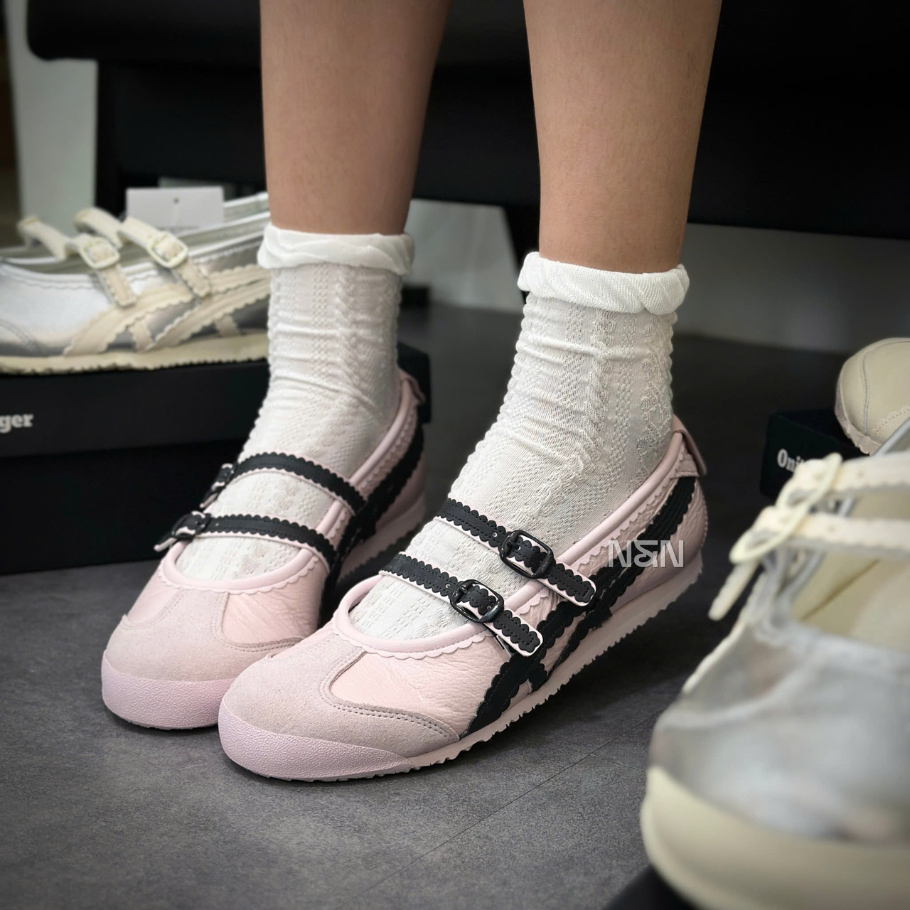 ONITSUKA MEXICO 66 TGRS CRYSTAL PINK ONITSUKA MEXICO 66 TGRS CRYSTAL PINK